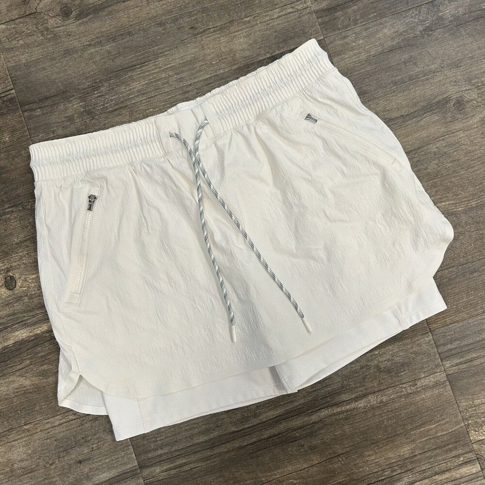 NWOT Athleta Trekkie North Skort Skirt Women Size 10 Magnolia White #798604